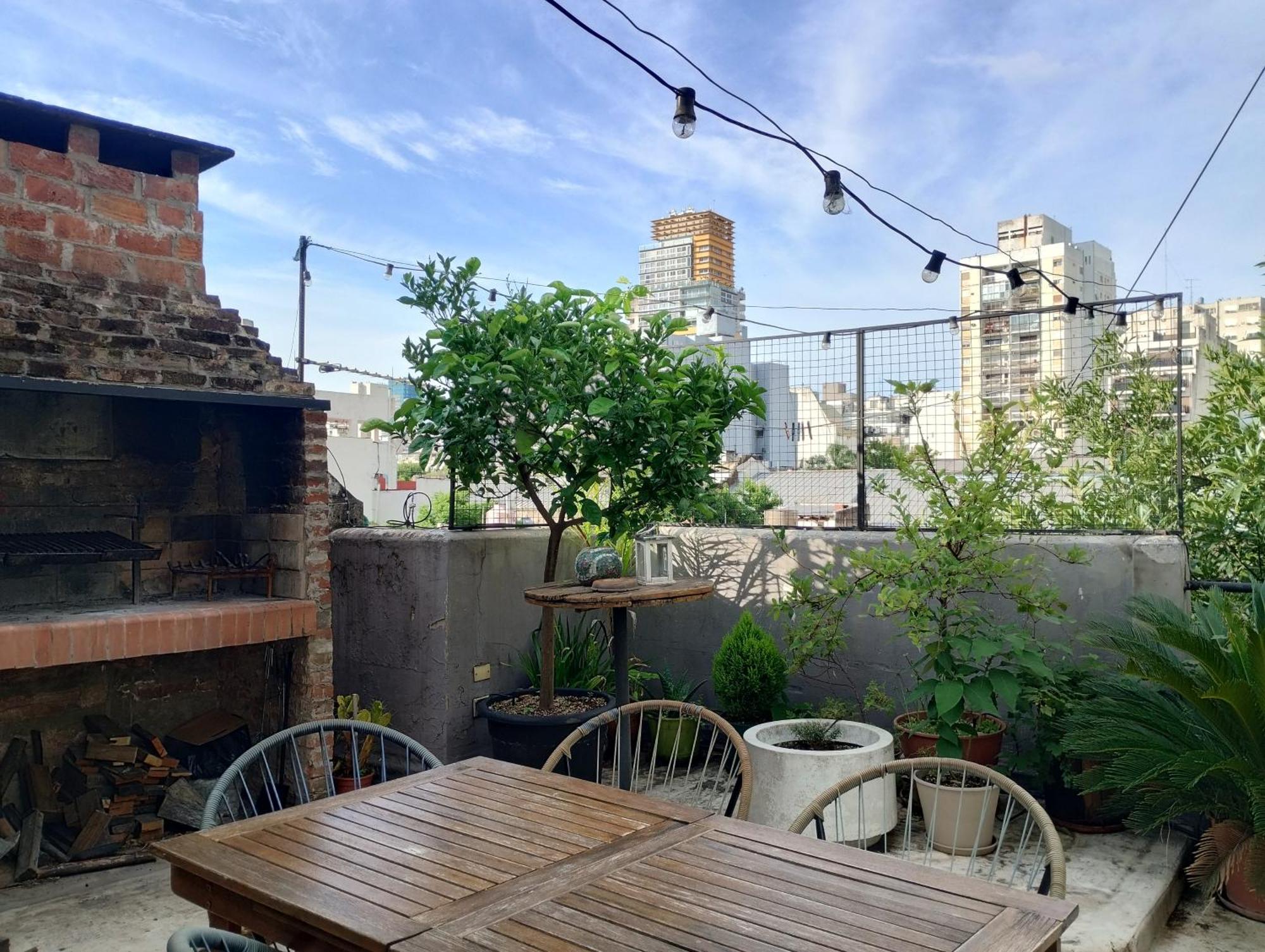 Apartamento Casa Amplia Y Luminosa Con Gran Terraza Y Parrilla